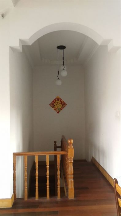 千禧园 3室2厅1卫 185m&sup2;