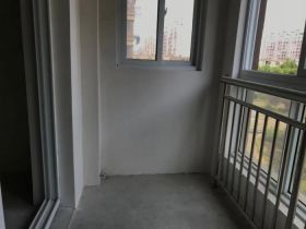 白龙花苑 2室1厅1卫 97m&sup2;