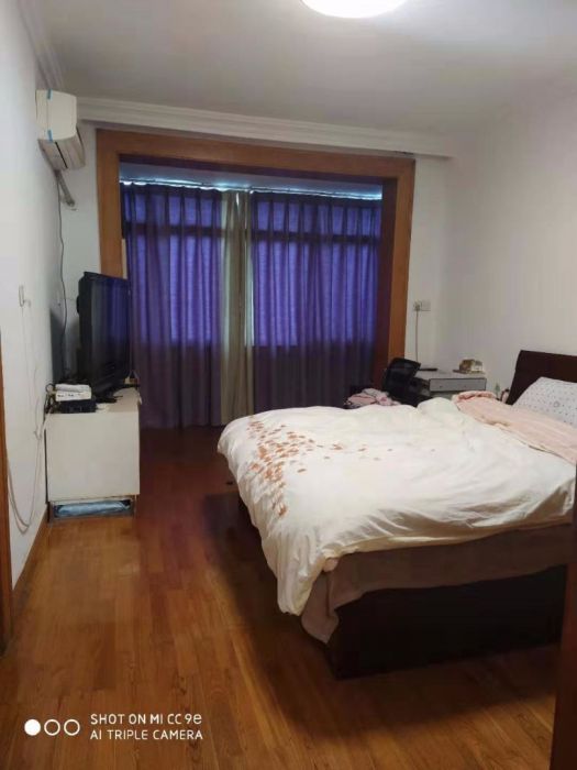 易家桥新村 2室1厅1卫 61m&sup2;