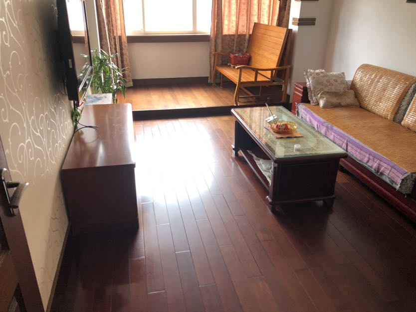 虹桥南村 3室1厅1卫 68.01m&sup2;