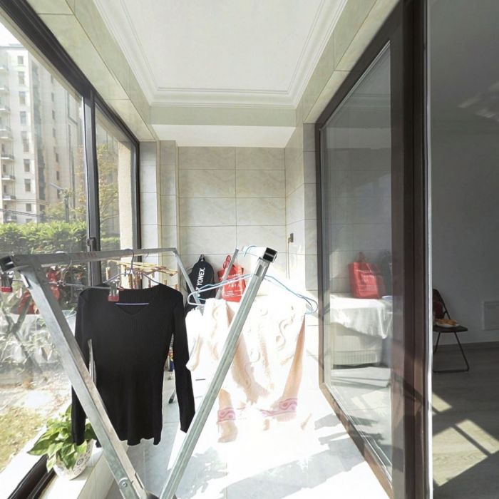 丽景湾 2室1厅1卫 76m&sup2;
