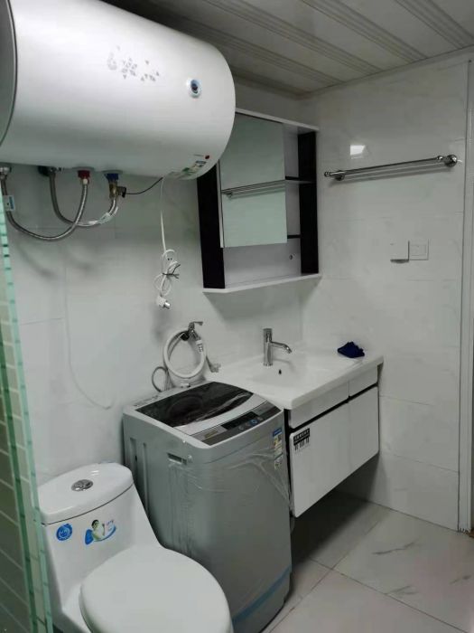 外滩花苑 3室1厅1卫 115m&sup2;