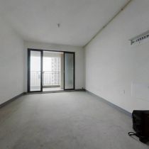 绿地新里城 3室2厅1卫 106m&sup2;