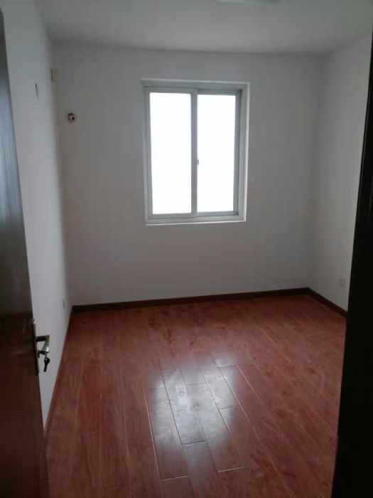 和盛林荫水岸 3室2厅2卫 145m&sup2;