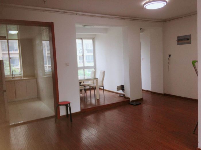 未来锦城 3室2厅1卫 116m&sup2;