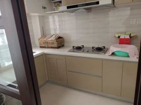 云樾东方 3室2厅2卫 135m&sup2;