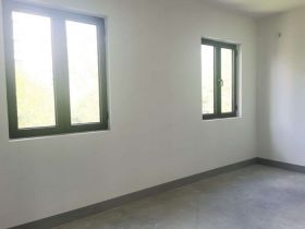 中海铂樾府 5室2厅1卫 210.00m&sup2;