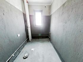 丽景湾 3室1厅1卫 117m&sup2;