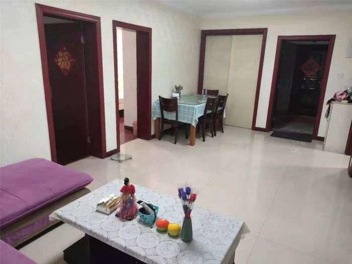 隆兴佳园 3室1厅1卫 95m&sup2;