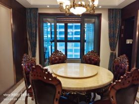 圆融广场公馆 4室2厅3卫 230m&sup2;