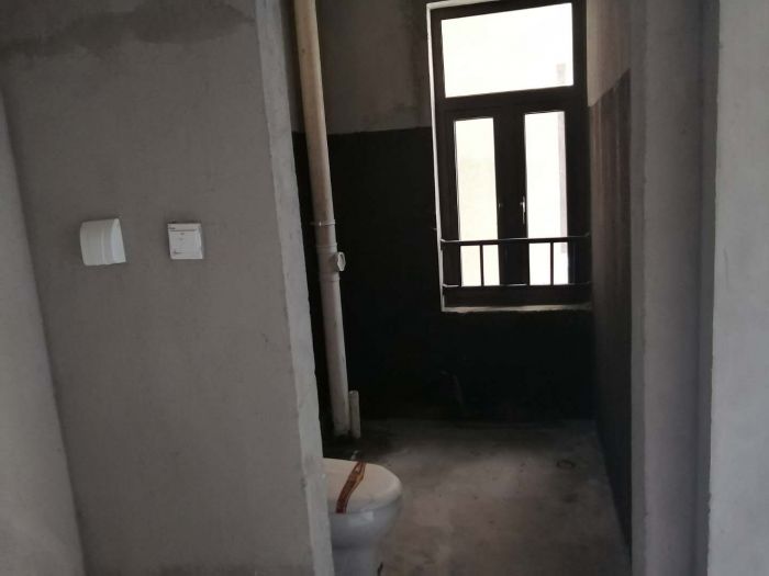 雨润星雨华府 4室2厅3卫 205m&sup2;