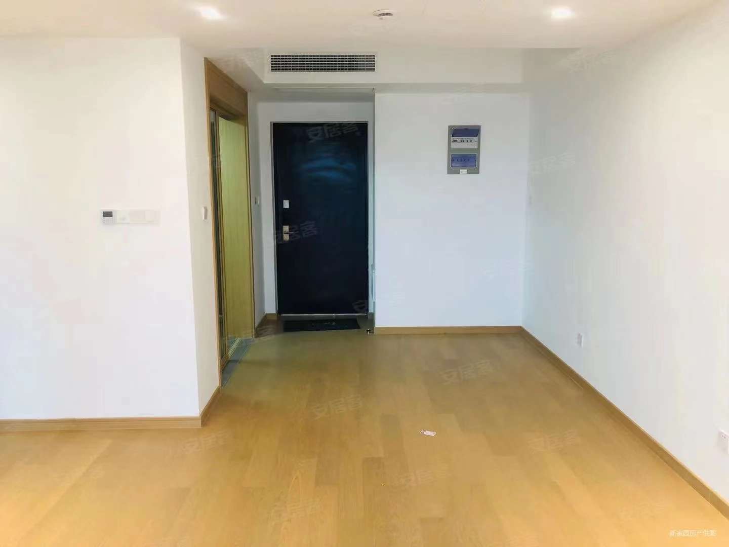 时光漫城 3室2厅1卫 92m&sup2;