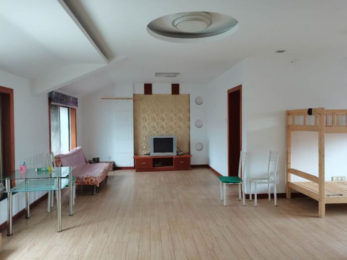 前景花苑 2室1厅1卫 82m&sup2;