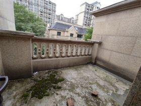 南通橡树湾 5室2厅3卫 225m&sup2;