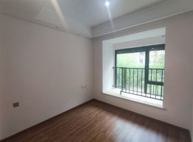 佳期漫 4室2厅2卫 229m&sup2;