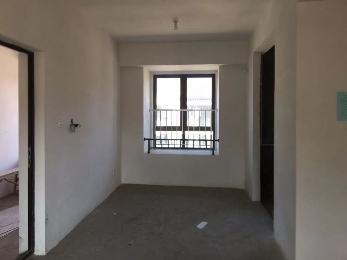 盛和九里香堤二期 4室2厅2卫 183.00m&sup2;