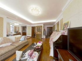 凤凰莱茵苑 5室3厅3卫 189.00m&sup2;