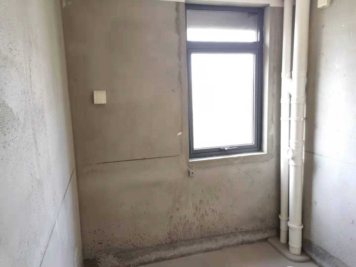 翠园 3室2厅2卫 135.21m&sup2;