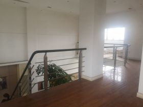 友谊公寓 3室2厅2卫 219m&sup2;