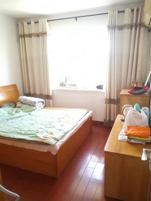 友谊家园 6室3厅3卫 169m&sup2;