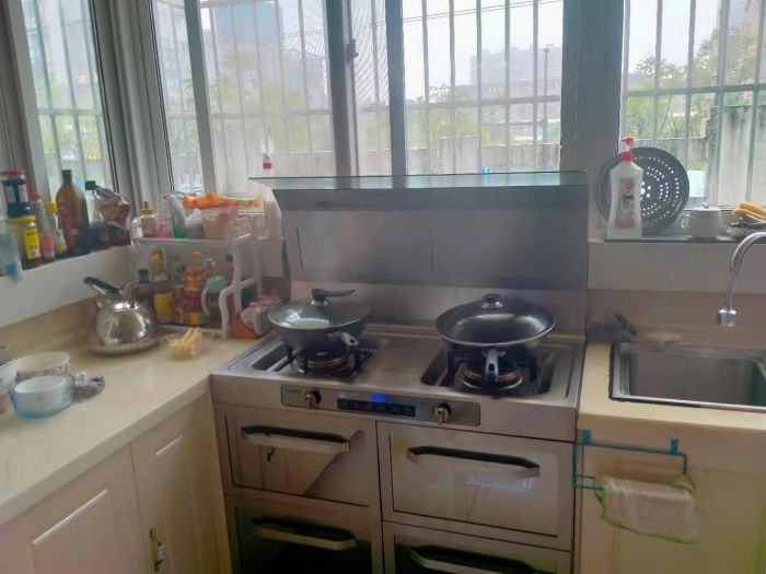 春晖花园 3室2厅2卫 139.8m&sup2;