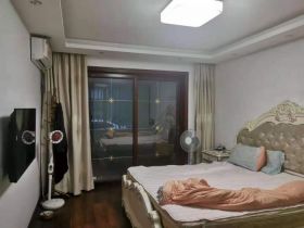 郭里园 3室2厅1卫 141.9m&sup2;