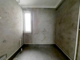 江景花园 3室2厅2卫 125m&sup2;