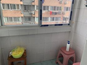 板桥东村 2室2厅1卫 105m&sup2;