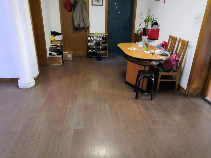 天都花苑 3室2厅1卫 138m&sup2;