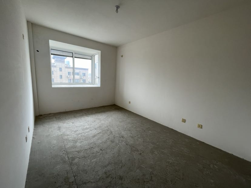 天龍逸園 2室1厅1卫 86m&sup2;