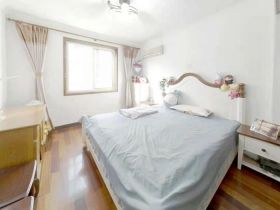 东昇花园 4室2厅1卫 149.86m&sup2;
