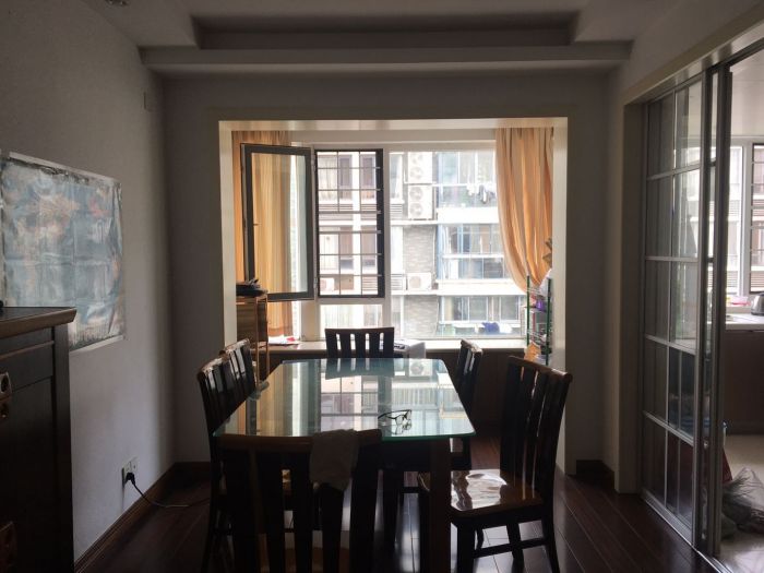 江海名苑南区 3室2厅2卫 145m&sup2;