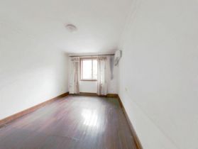 阳光花园 3室2厅1卫 124.86m&sup2;