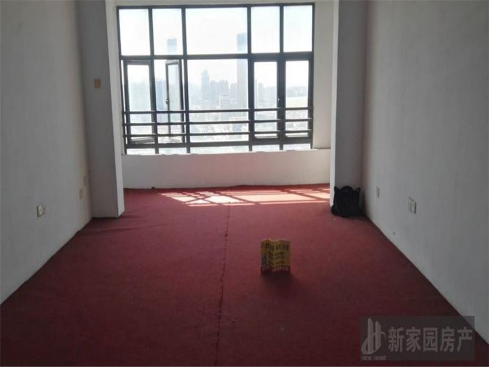 都市豪庭 5室2厅2卫 191.00m&sup2;