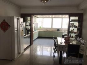宏丰苑 3室2厅2卫 144.05m&sup2;