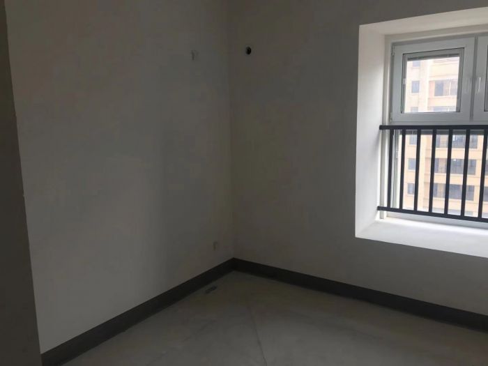 世茂九龙庭 3室1厅1卫 90m&sup2;