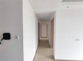云樾东方 3室2厅1卫 95.00m&sup2;