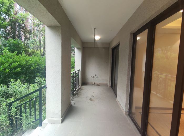 佳期漫 4室2厅2卫 229m&sup2;