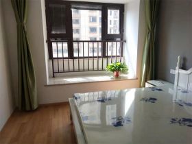 云樾东方 3室2厅1卫 95m&sup2;
