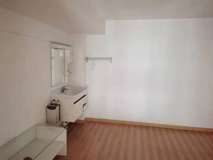 景华城 2室1厅1卫 65m&sup2;