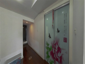 凤凰莱茵苑 5室2厅2卫 185m&sup2;