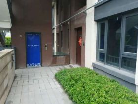 万科翡翠东第 4室2厅2卫 300.00m&sup2;
