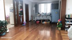 华侨花苑 3室2厅2卫 150m&sup2;