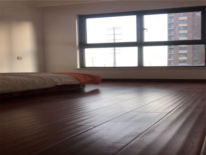 林肯公园 3室2厅1卫 92.27m&sup2;
