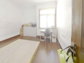 新桥新村 3室1厅1卫 70m&sup2;