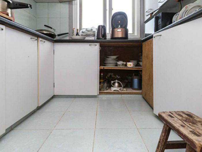 银花苑 3室2厅2卫 137m&sup2;