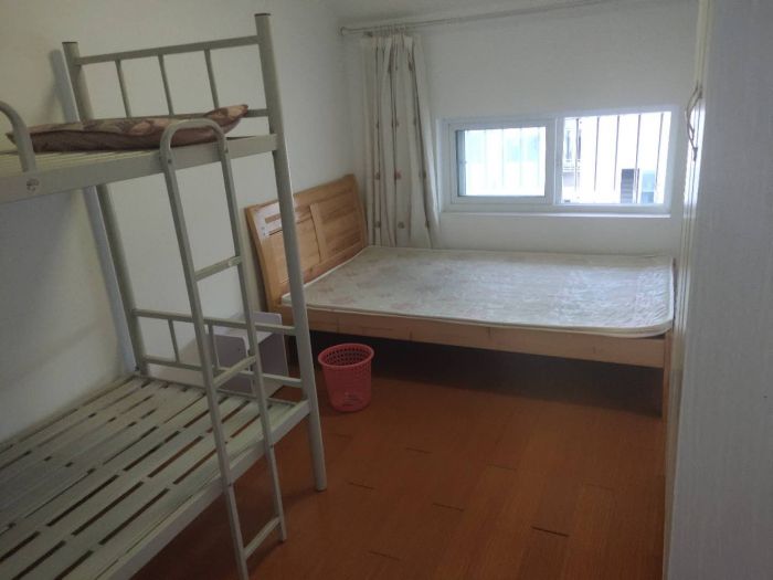 荟景苑 5室1厅2卫 130m&sup2;
