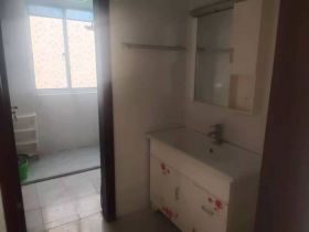 弘阳上城 3室2厅1卫 133.6m&sup2;