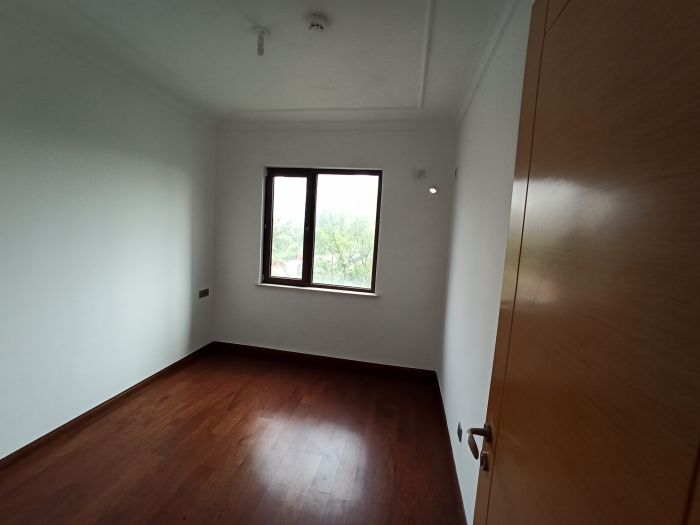 富力半岛花园 4室2厅2卫 142m&sup2;