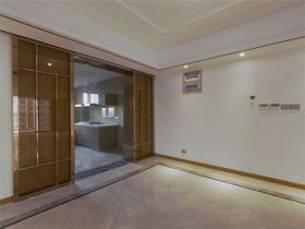中南世纪花城三期 4室2厅2卫 138m&sup2;